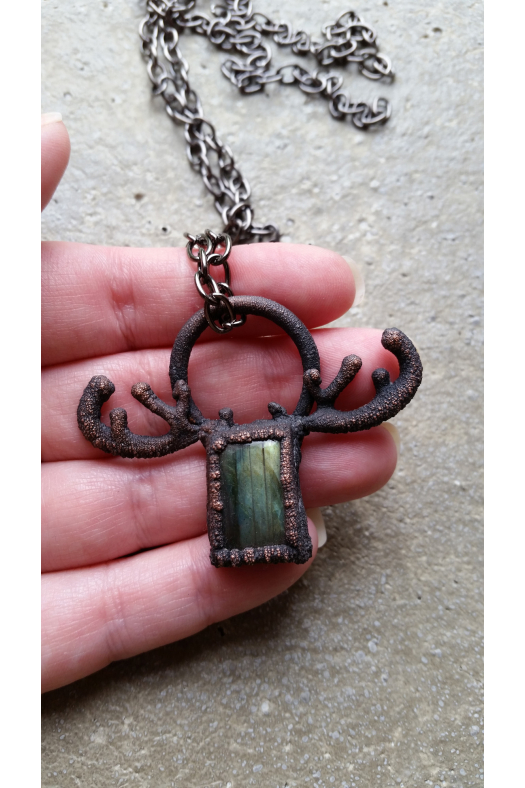 Labradorite Woodland Spirit Necklace Boho Jewelry Closeup View of Labradorite Woodland Spirit Necklace